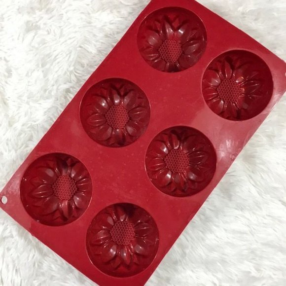 Set of 3 Silicone Sunflower Square Oval Cupcake Soap Muffin Molds - Picture 3 of 9